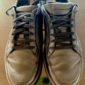 Gorgeous Gucci Sneaker Shoes Size 10